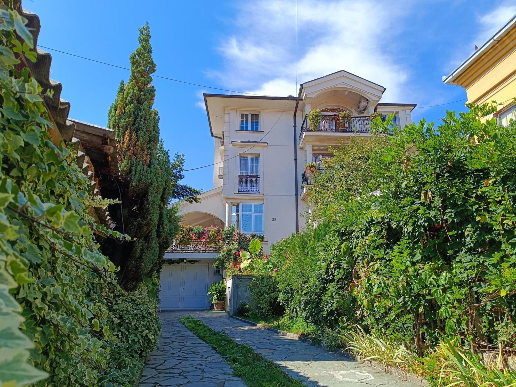 Vila Sentic Вране Экстерьер фото